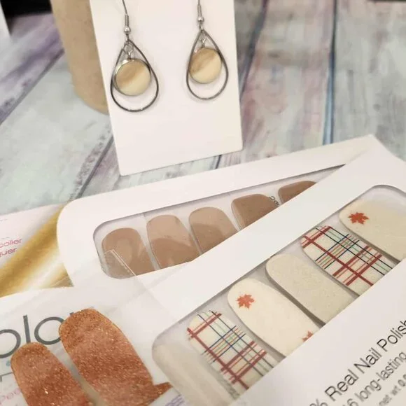 Retired Color Street Bundle- Fall - Picture 3 of 6